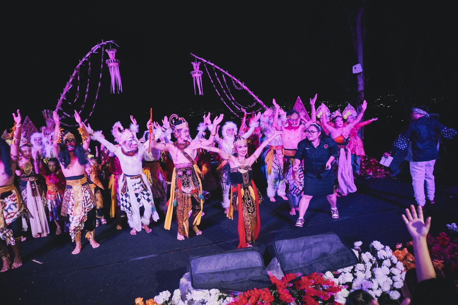 Konser Akbar Rona Nusa Symphonic